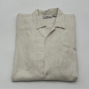 Bobby Chan Men’s L 100% Silk Short Sleeve Shirt Tan Beige Golf Beach Hawaii